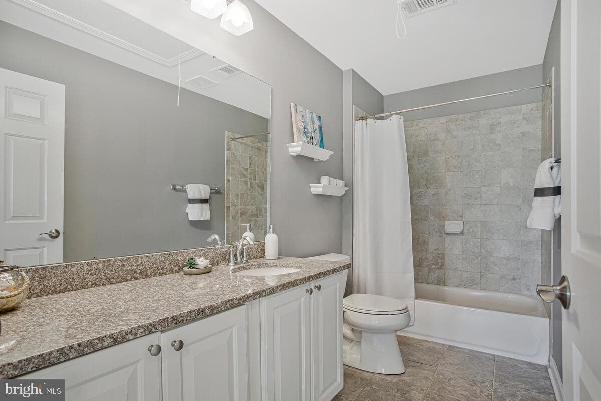 405 Pondview Lane photo 35