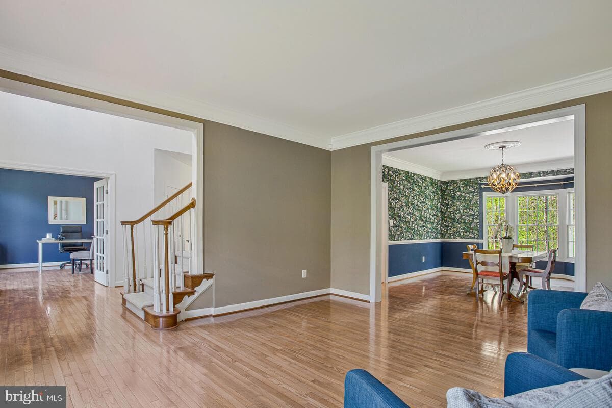 405 Pondview Lane photo 6