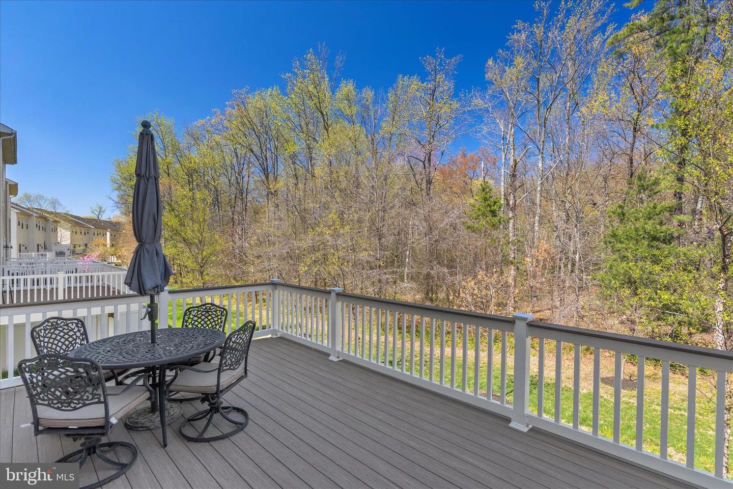 1038 Pultney Lane photo 34