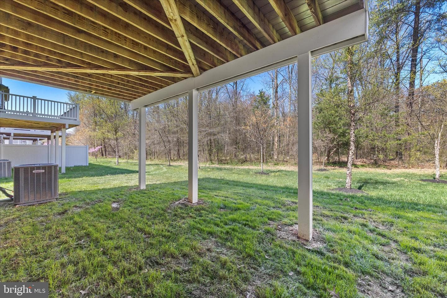 1038 Pultney Lane photo 37