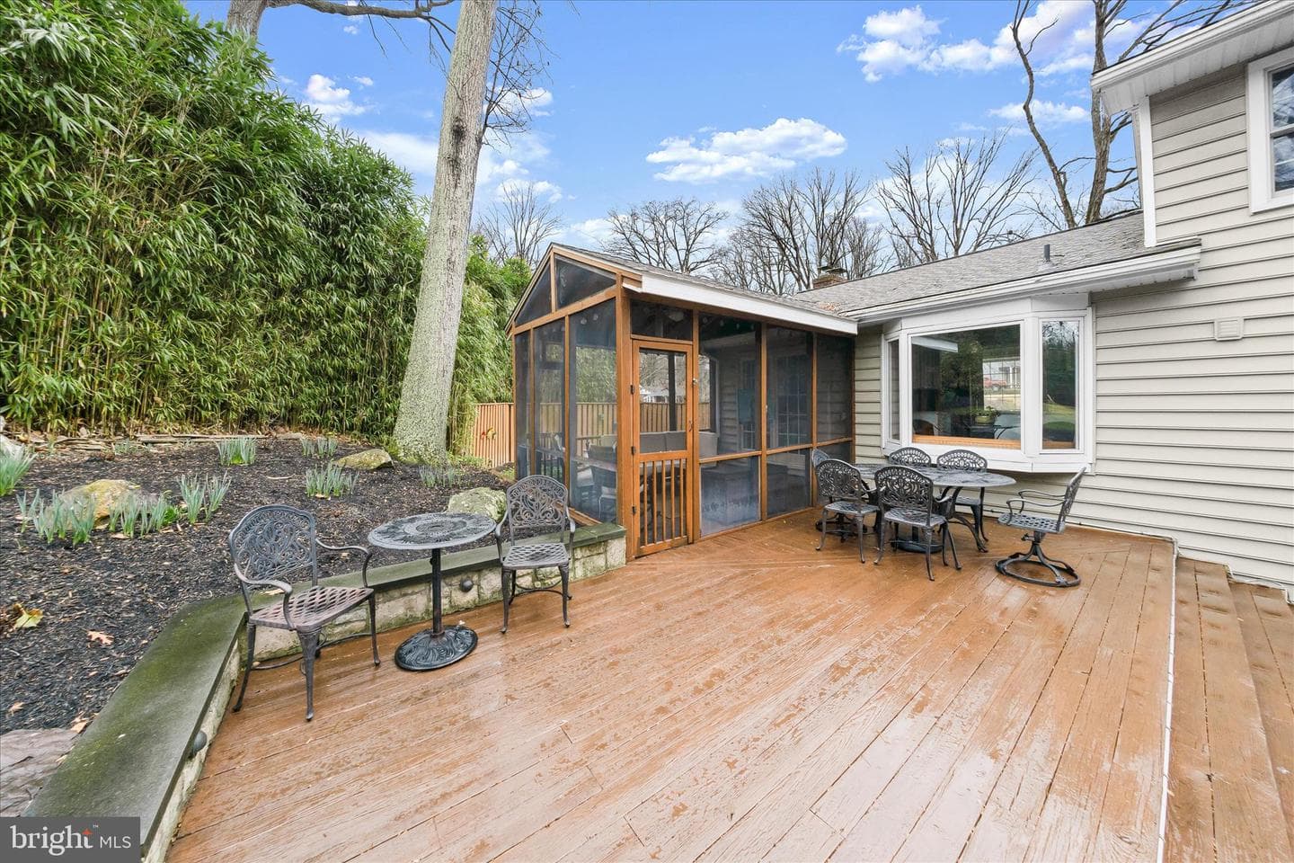 1146 Valley Drive photo 42