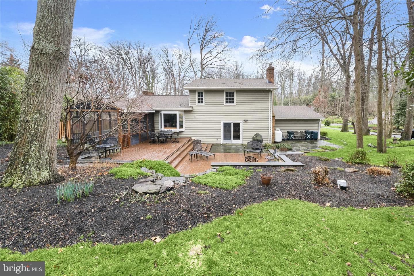 1146 Valley Drive photo 46
