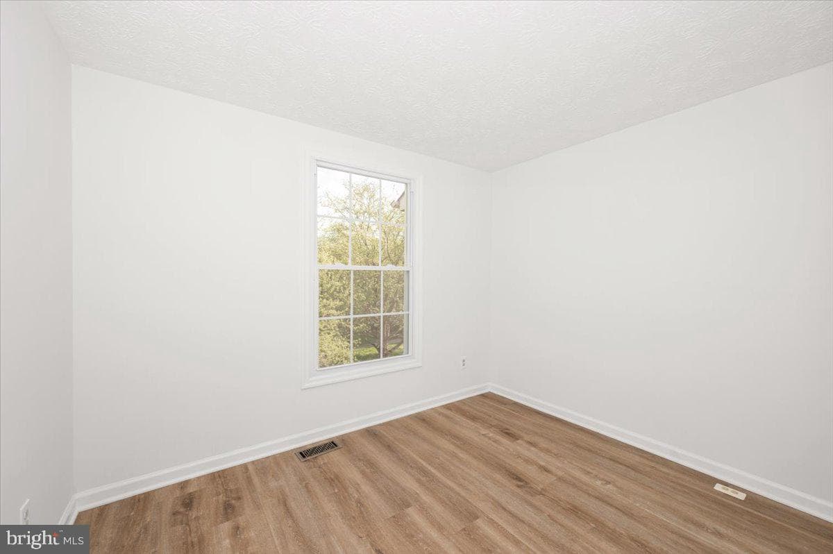 8236 Shady Nook Court photo 28