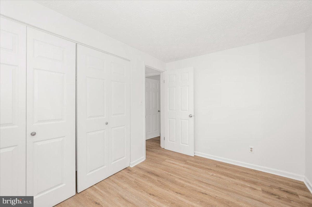 8236 Shady Nook Court photo 29