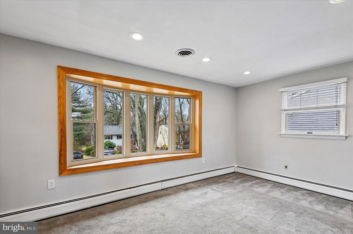 1266 Seabright Drive photo 6