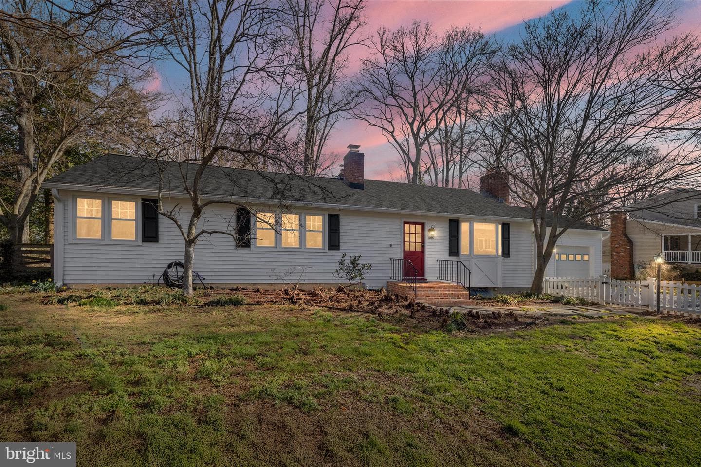 1036 Mountain Top Drive photo 2