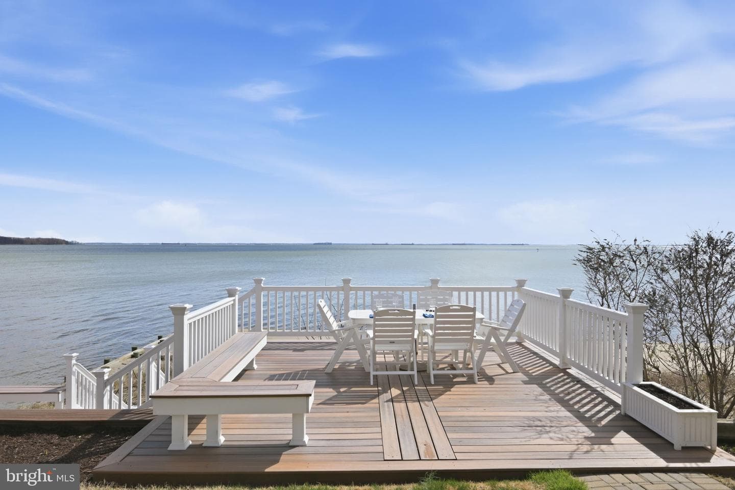 3963 Bayside Drive photo 1