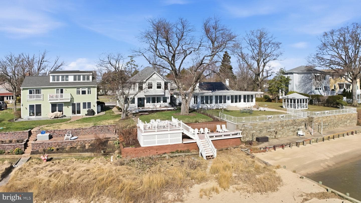 3963 Bayside Drive photo 4
