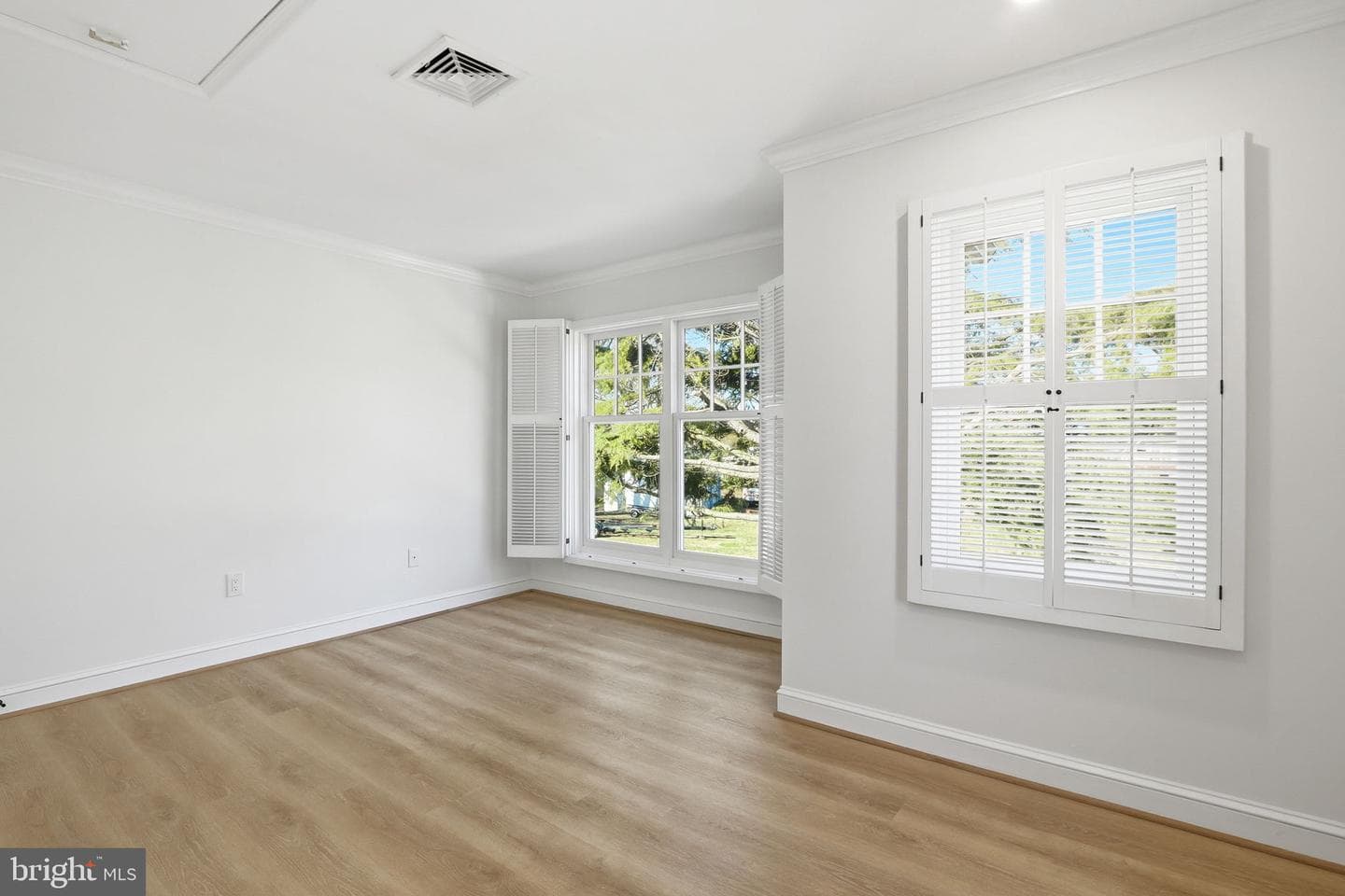 3963 Bayside Drive photo 44