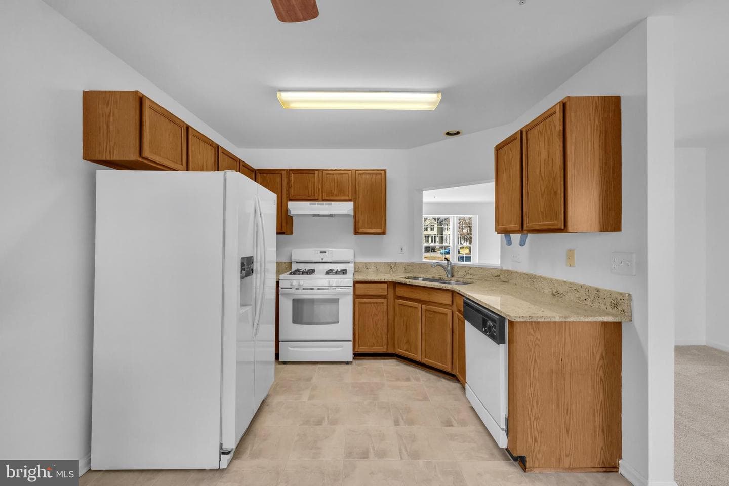 220 Arcadia Shores Circle photo 13