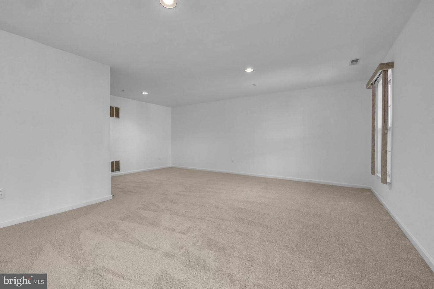 220 Arcadia Shores Circle photo 35