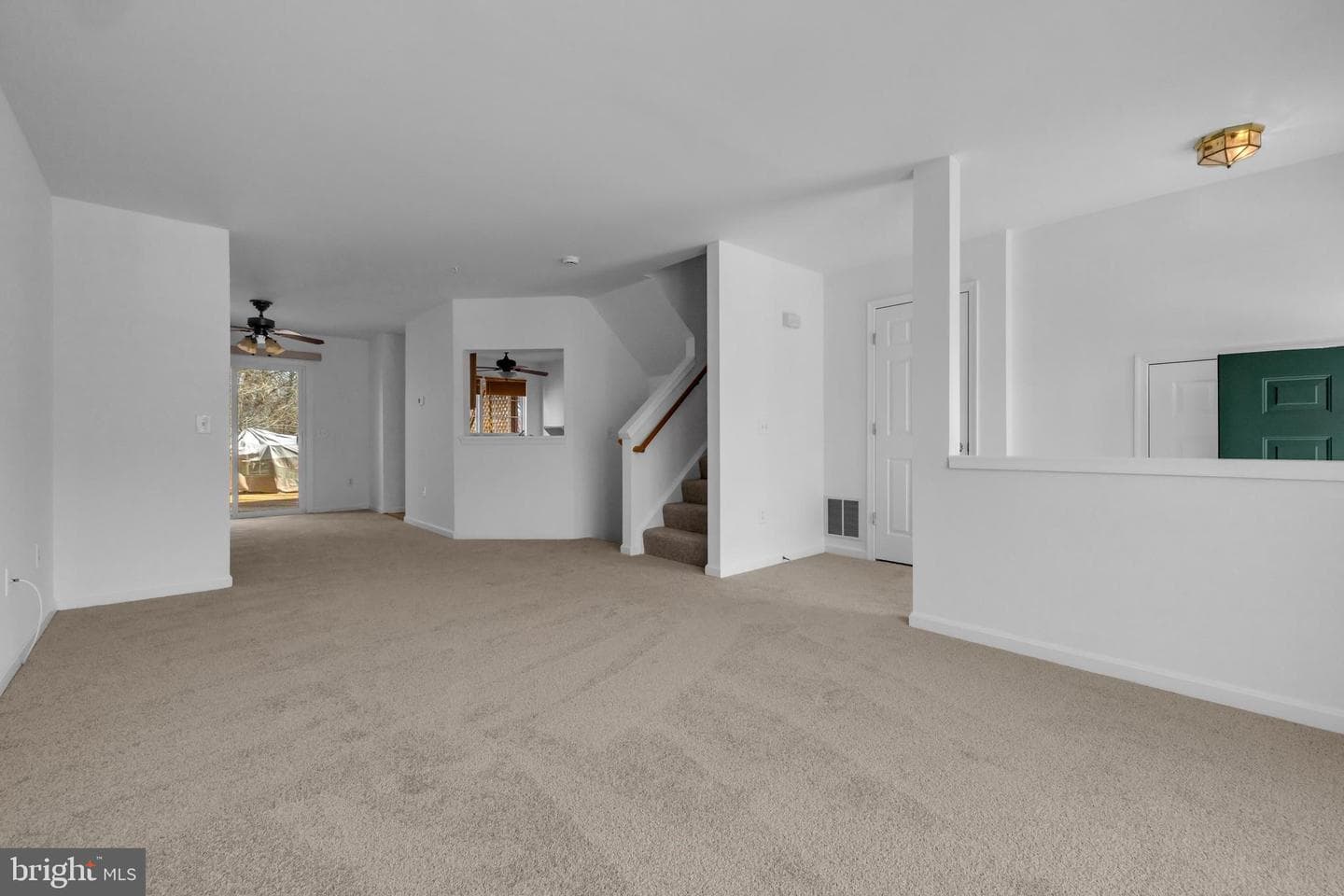 220 Arcadia Shores Circle photo 7