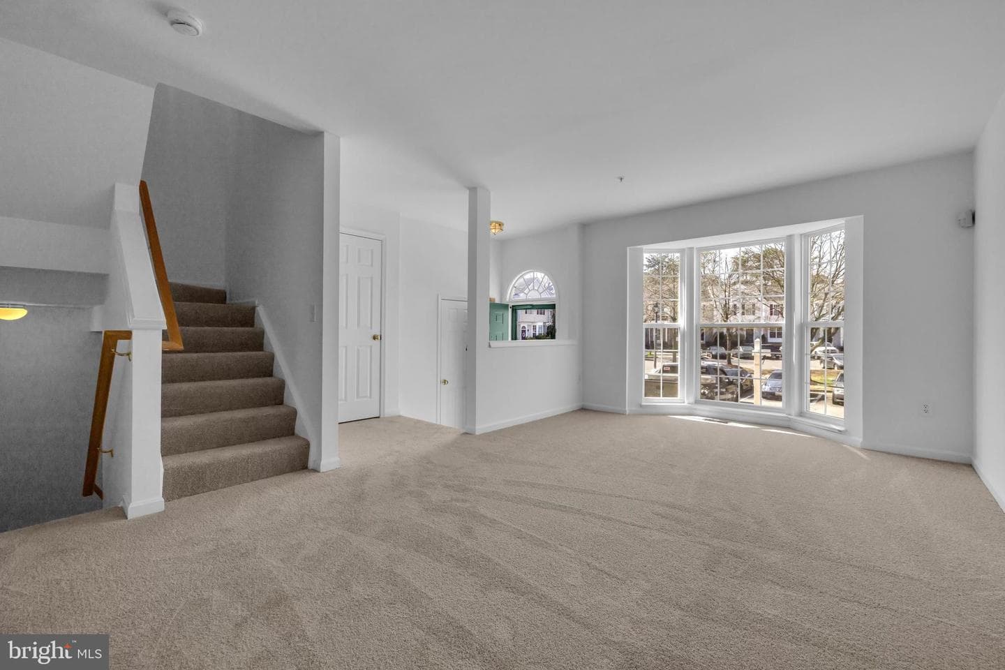 220 Arcadia Shores Circle photo 8