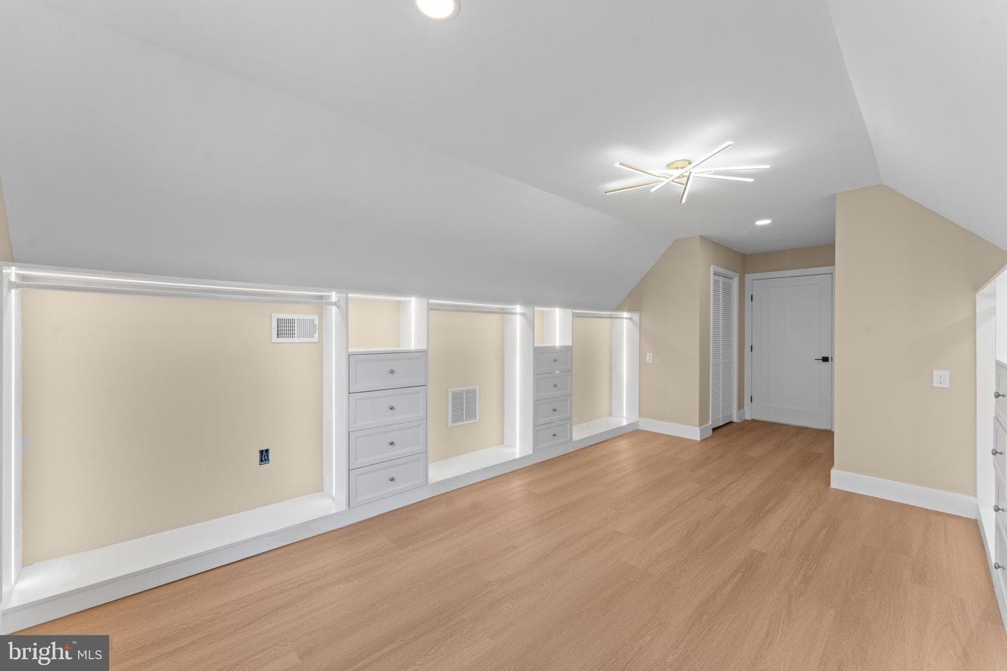 1640 Rossback Road photo 32