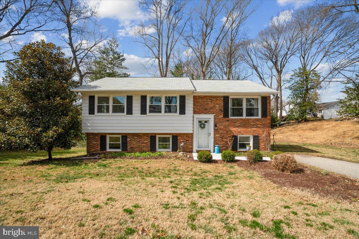 1090 Broadview Drive