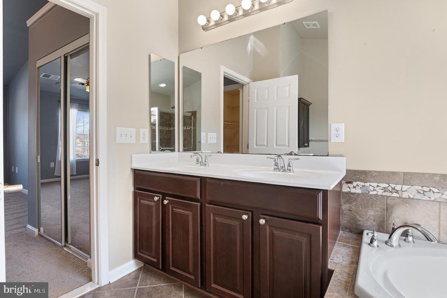 318 Wild Willow Way photo 48