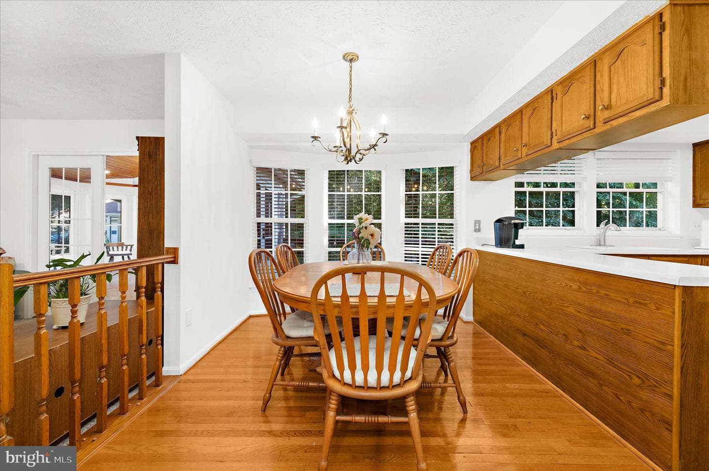 1678 Wickham Way photo 9