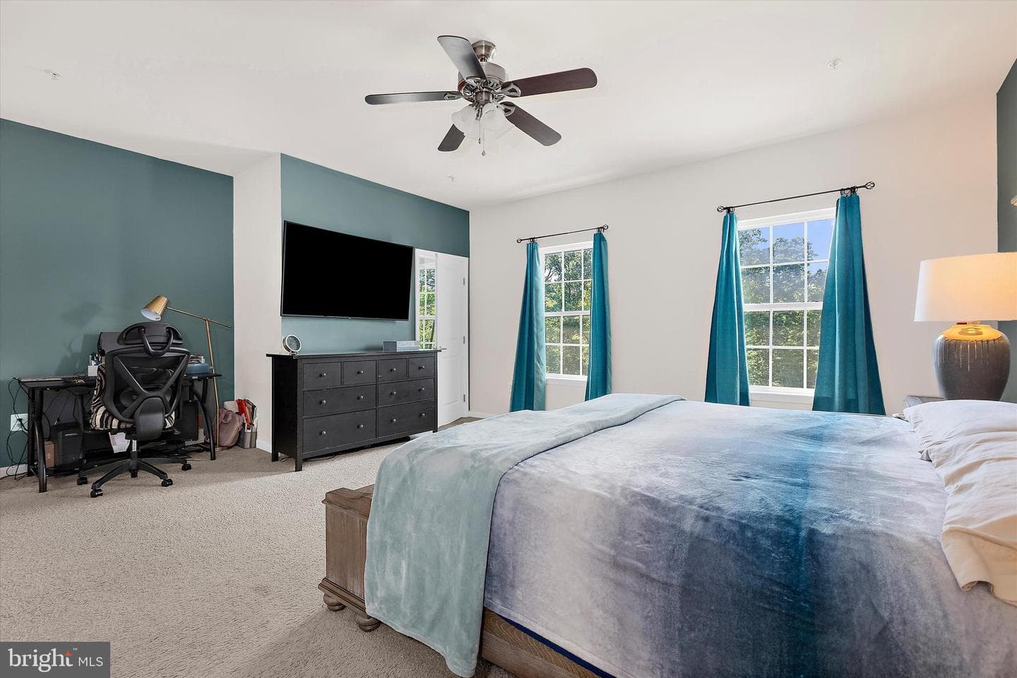 364 Chessington Drive photo 27