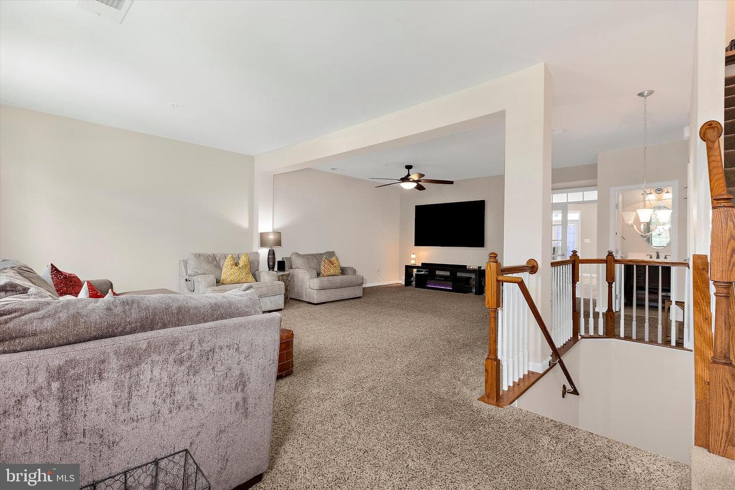 364 Chessington Drive photo 8