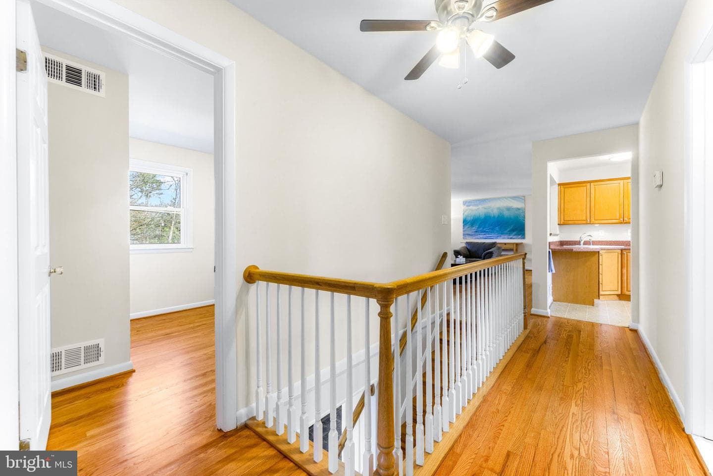 310 Fernwood photo 31
