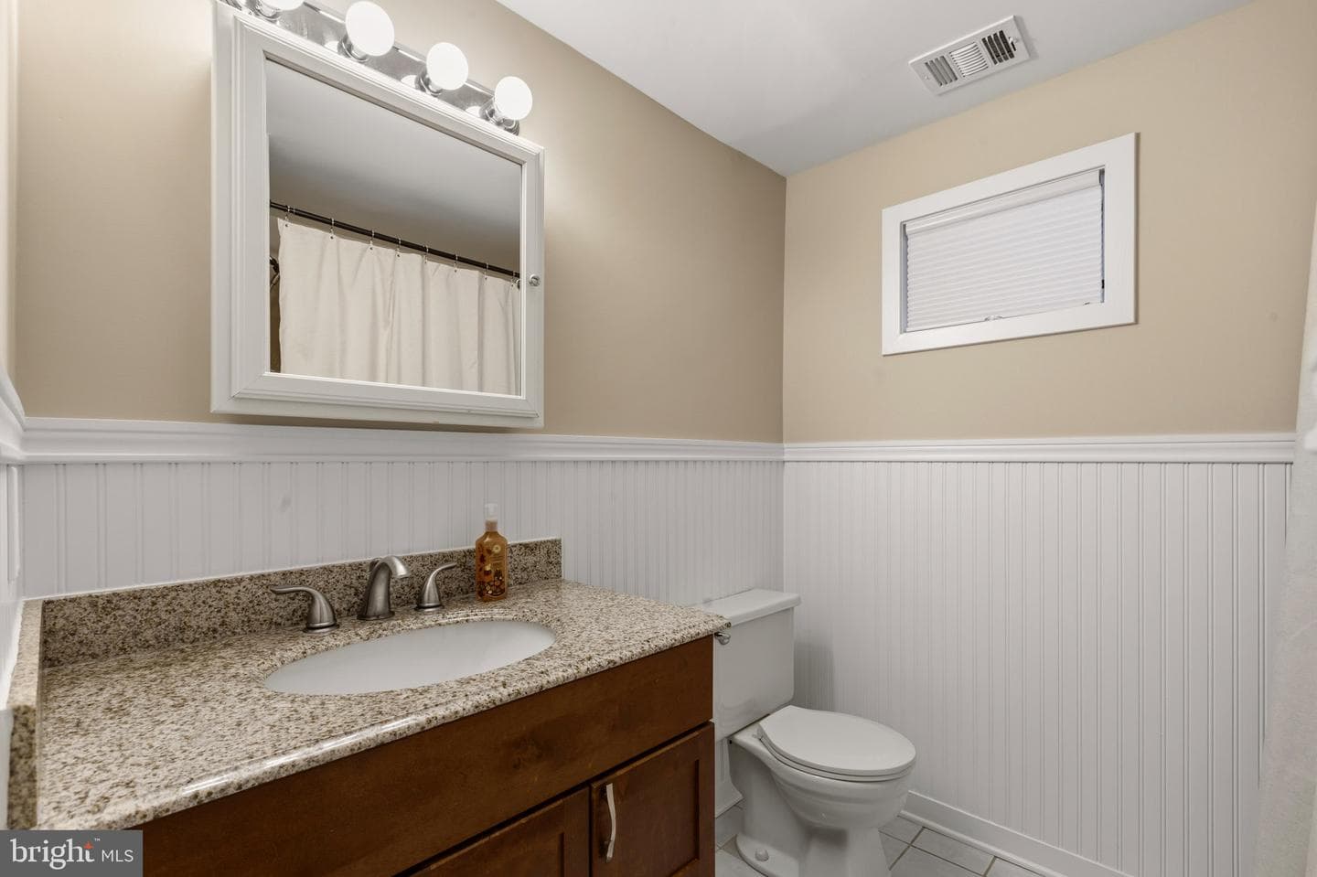 218 Lees Lane photo 21