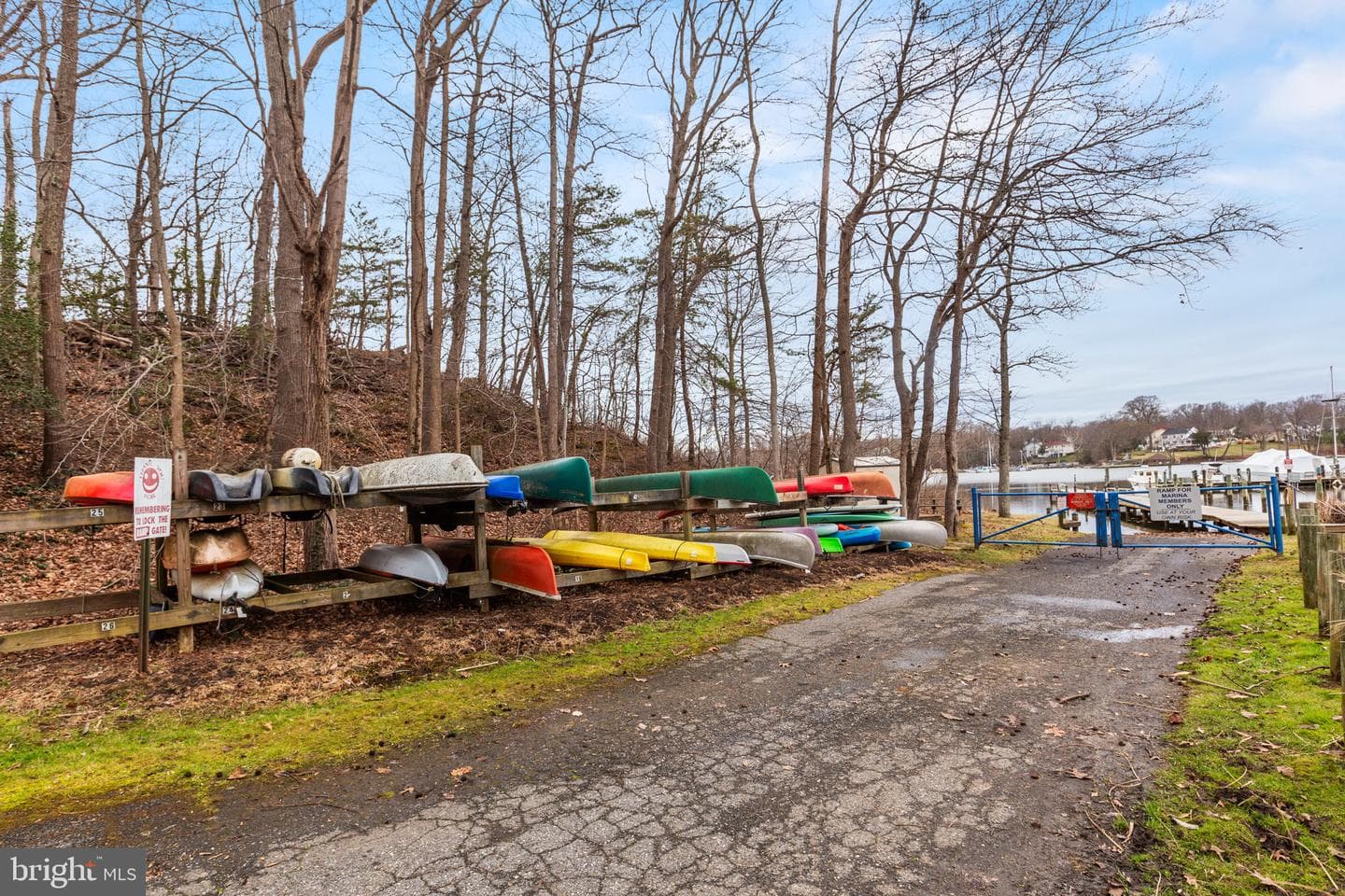 218 Lees Lane photo 41