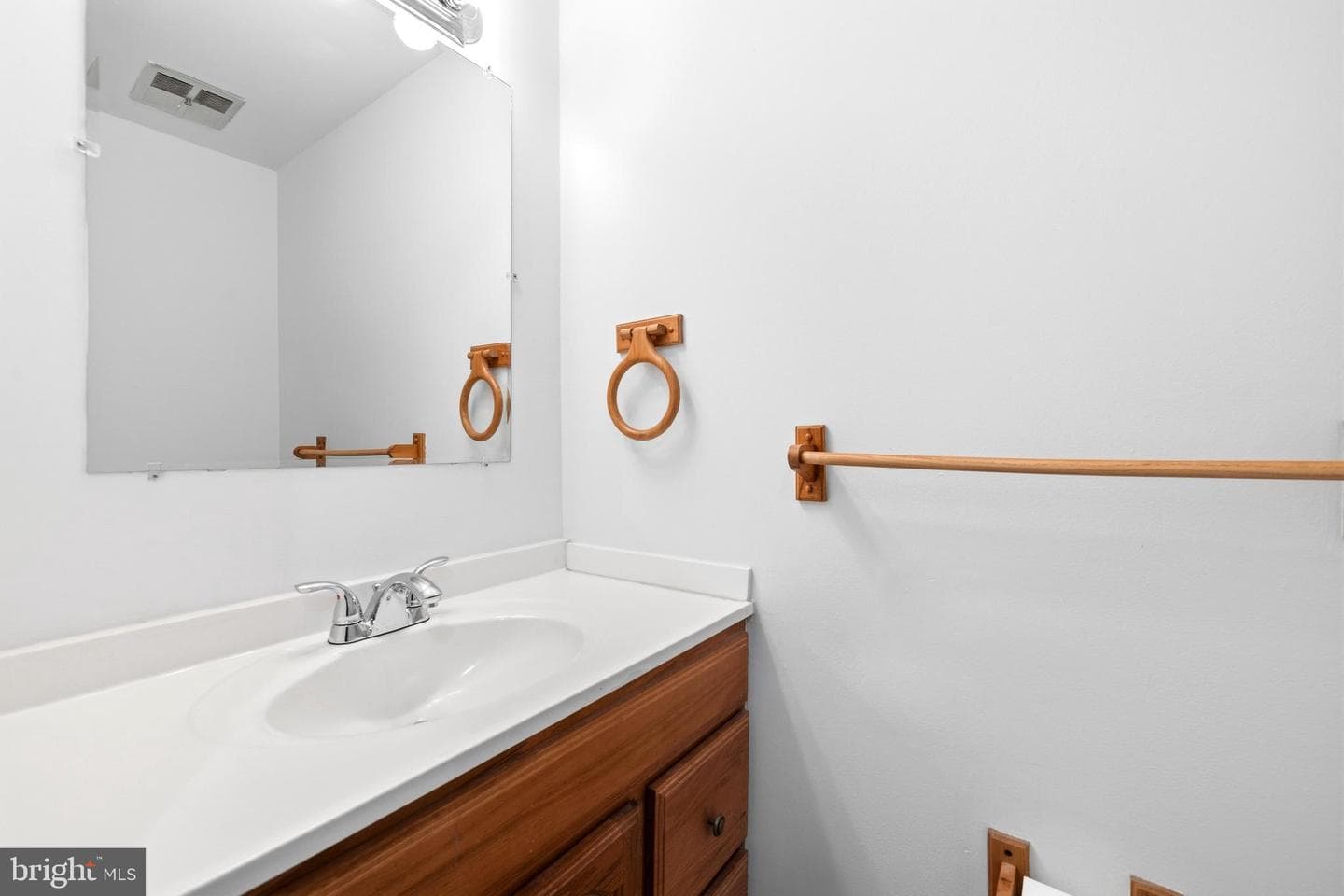 1250 Stonewood Court photo 12