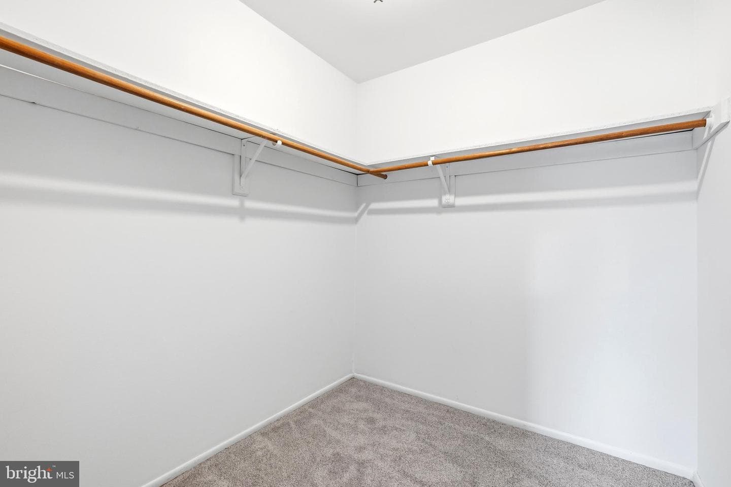 1250 Stonewood Court photo 23