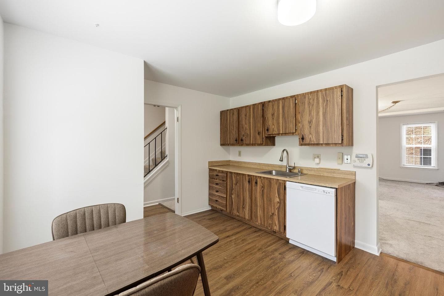1250 Stonewood Court photo 5