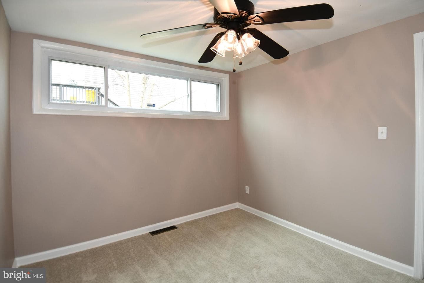 1011 Londonderry Drive photo 25