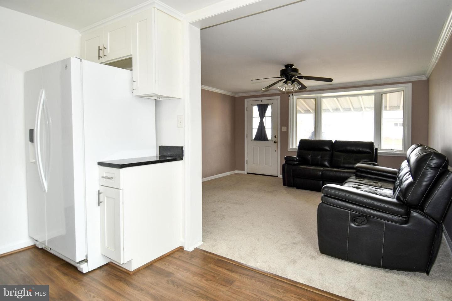 1011 Londonderry Drive photo 7