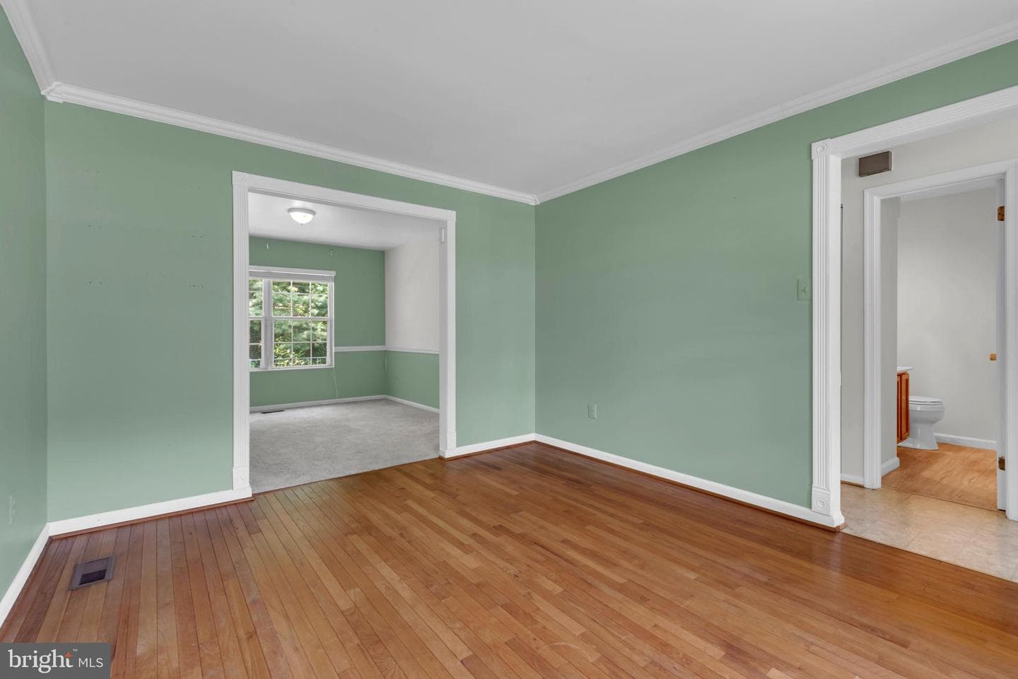 285 Shakespeare Drive photo 15