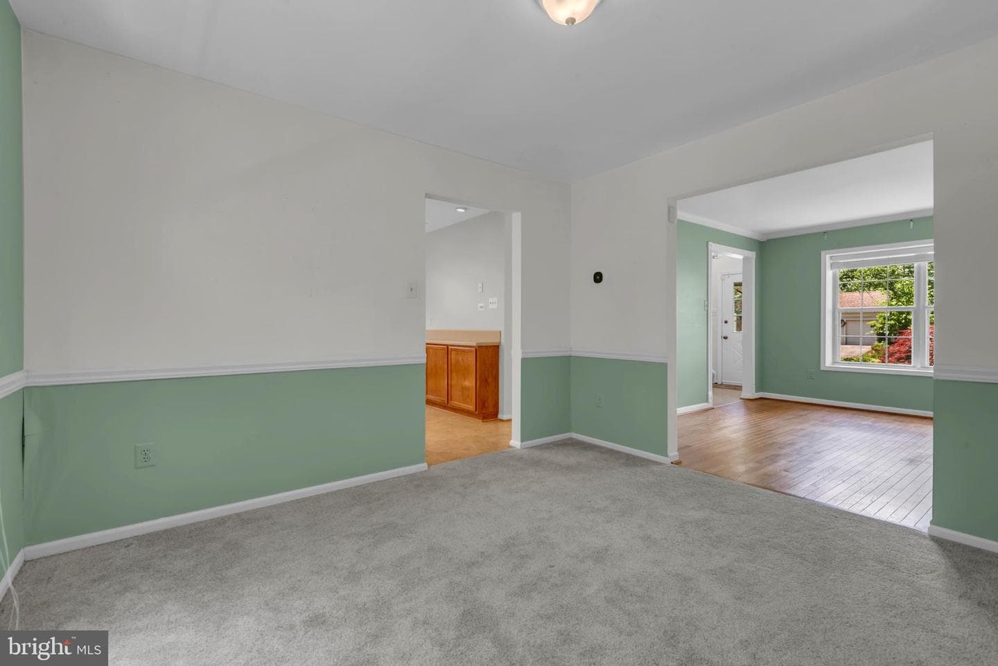 285 Shakespeare Drive photo 20