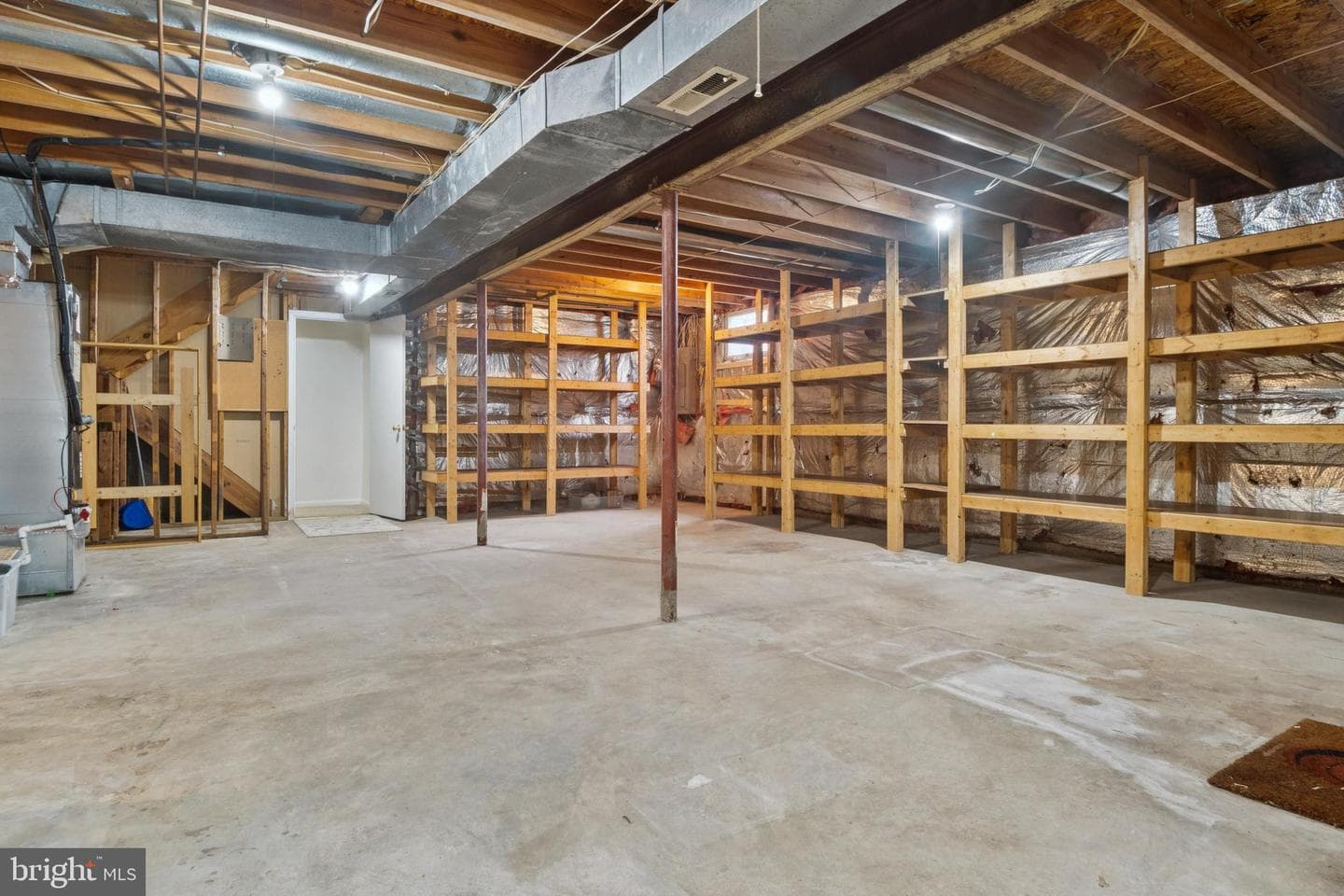 285 Shakespeare Drive photo 43