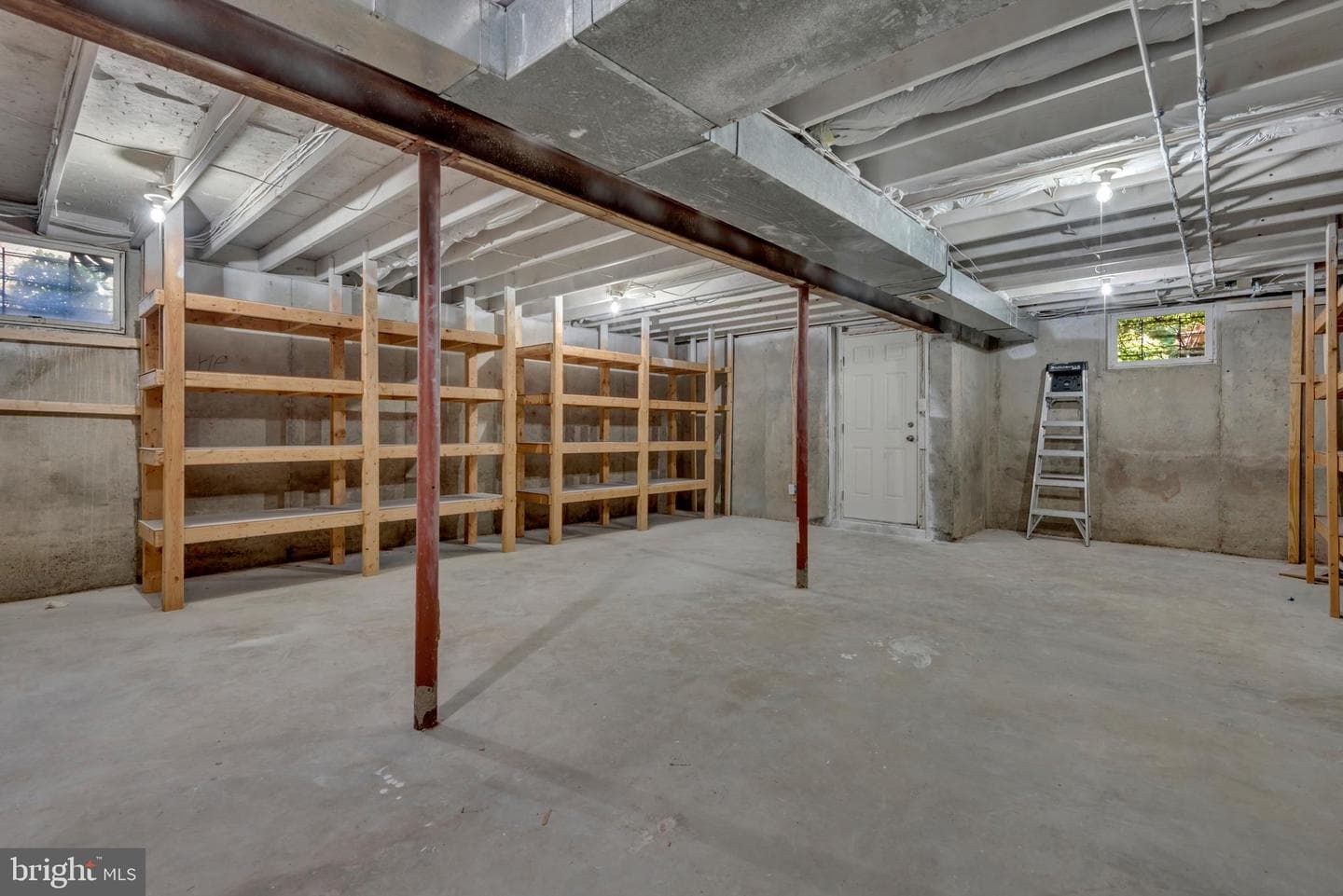 285 Shakespeare Drive photo 44