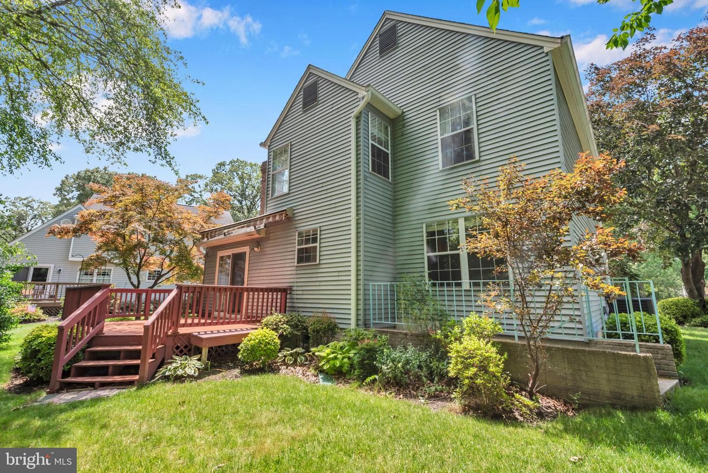 285 Shakespeare Drive photo 54