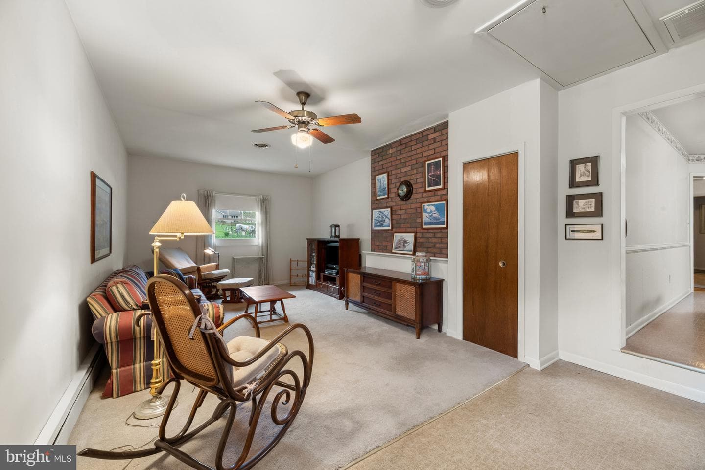 618 Fairmount Road photo 8