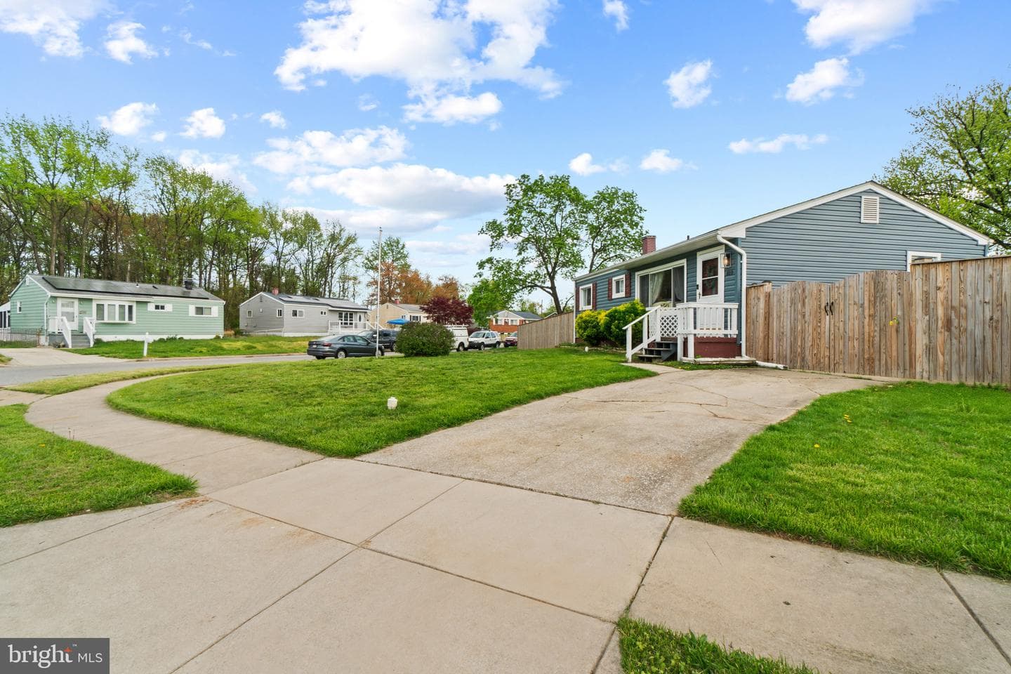109 Herbert Court photo 51