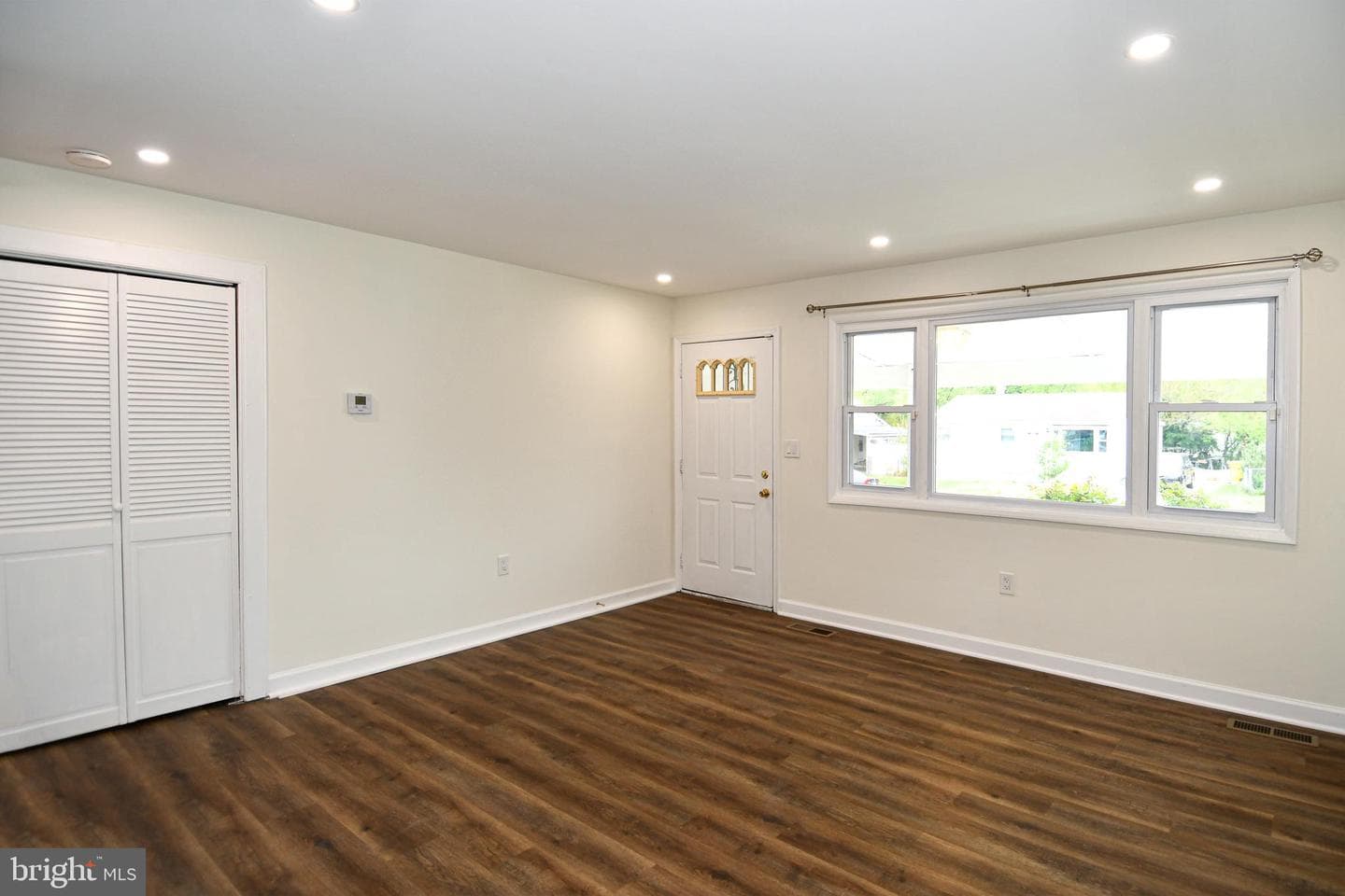 316 Old Line Avenue, Laurel