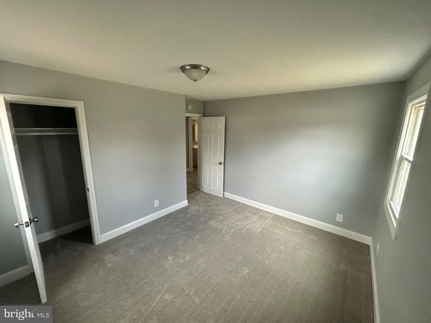 212 Sycamore Road photo 14