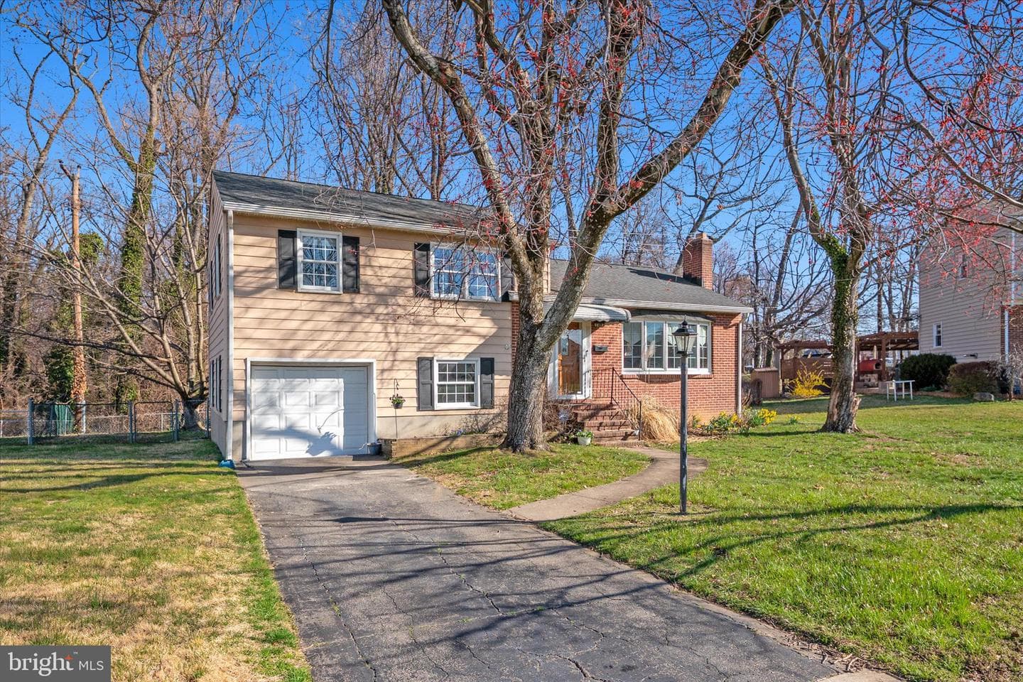 409 Laclair Avenue, Linthicum Heights