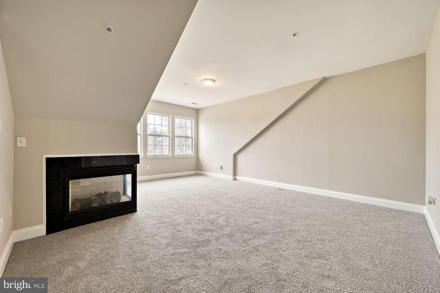 8719 Capistrano Way photo 22