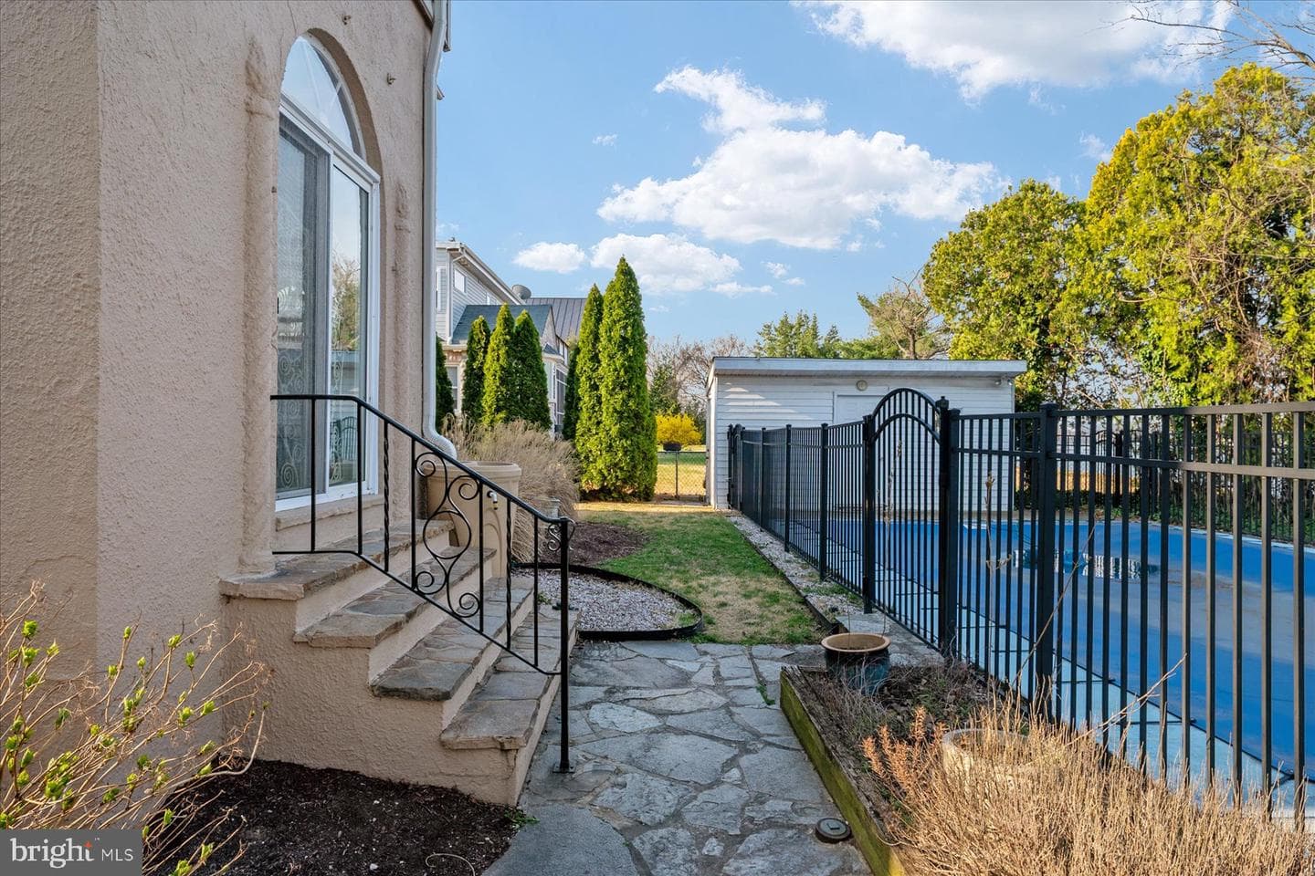 20 Granada Road photo 53