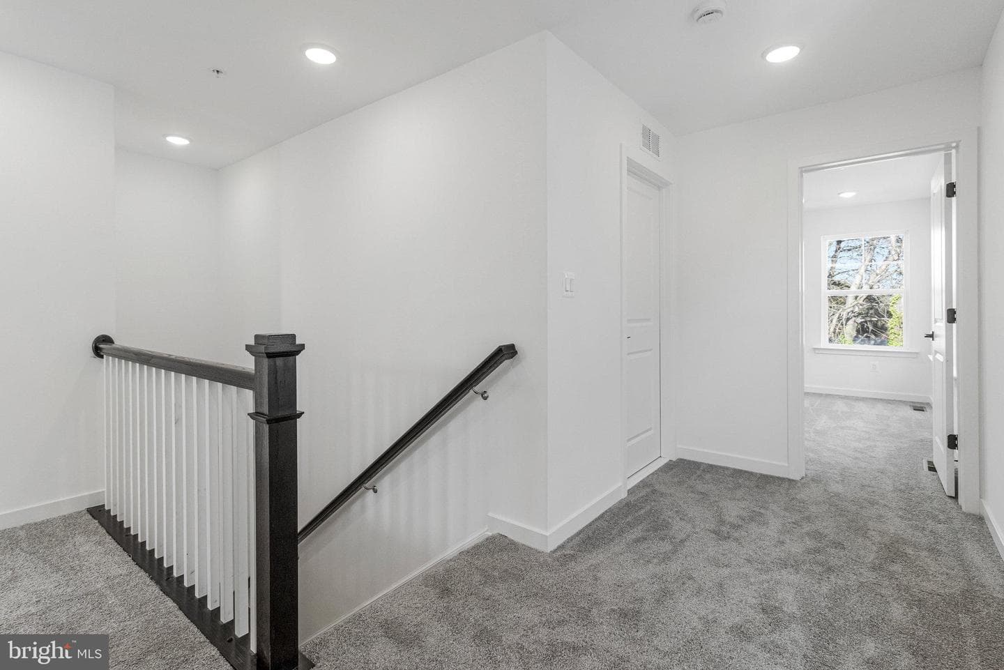 5726 Howard Drive photo 38