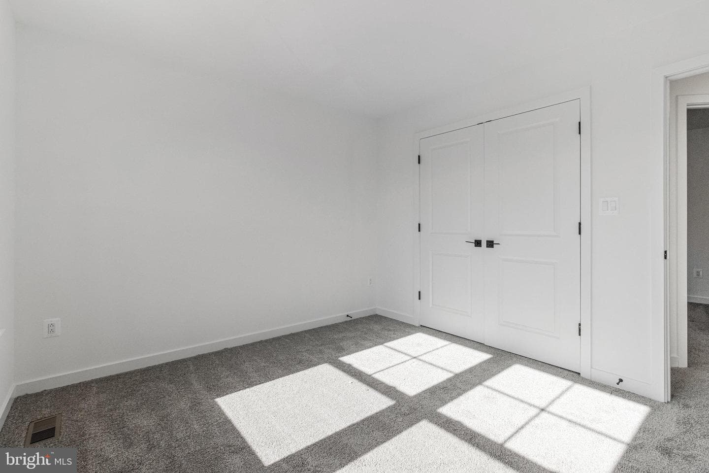 5726 Howard Drive photo 48