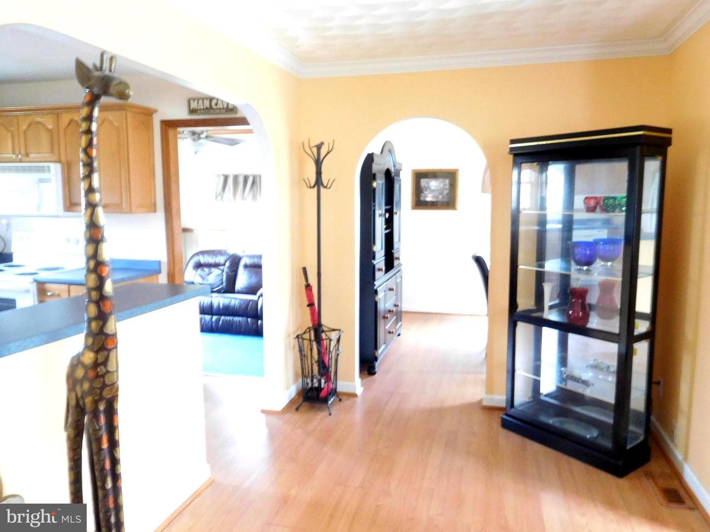 8384 Forest Drive photo 7