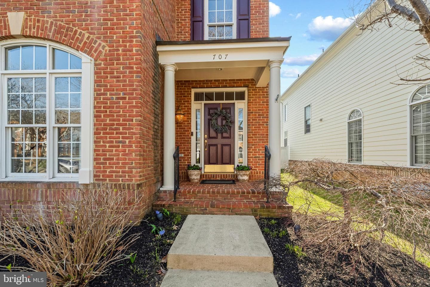 707 Pilot House Drive photo 3