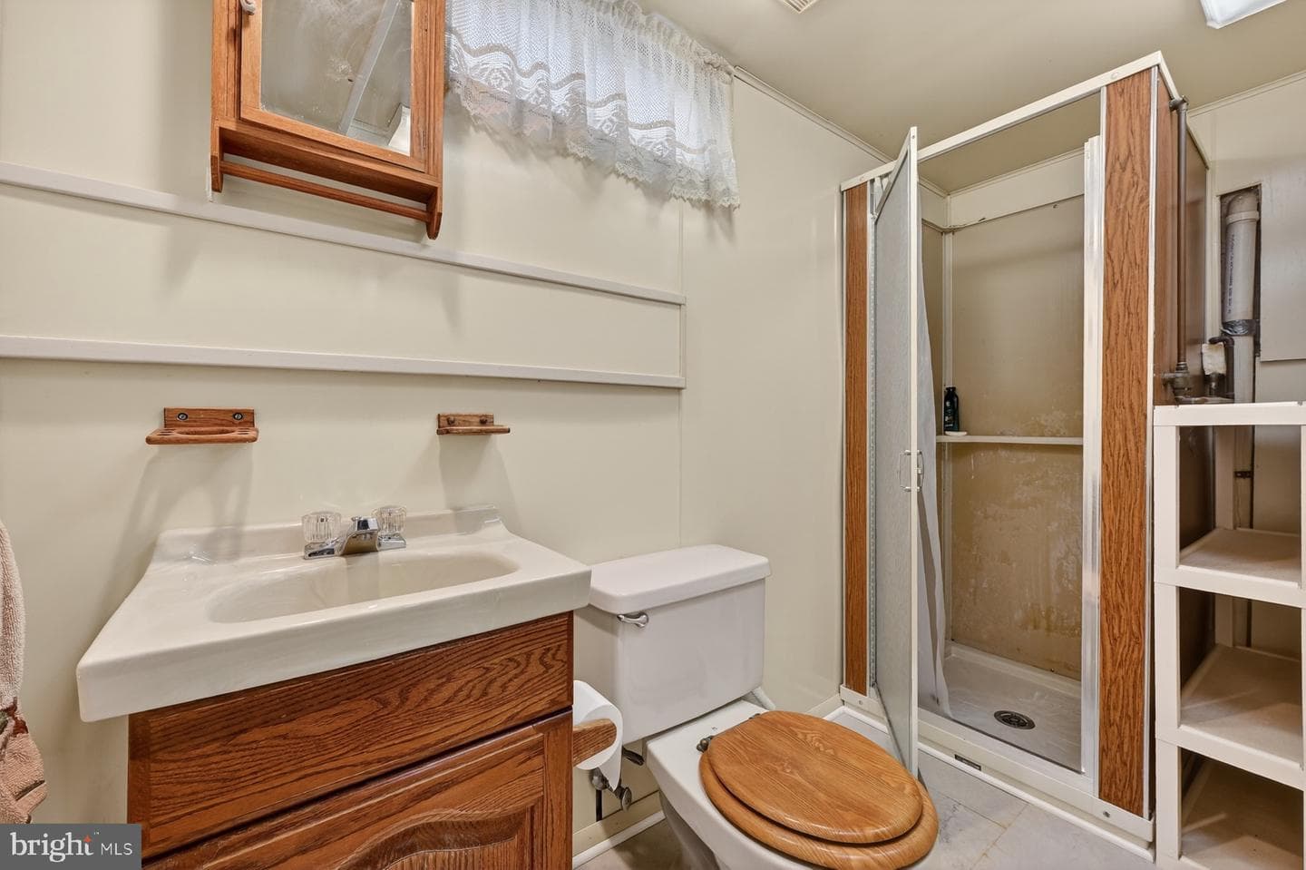 804 Bentwillow Drive photo 29