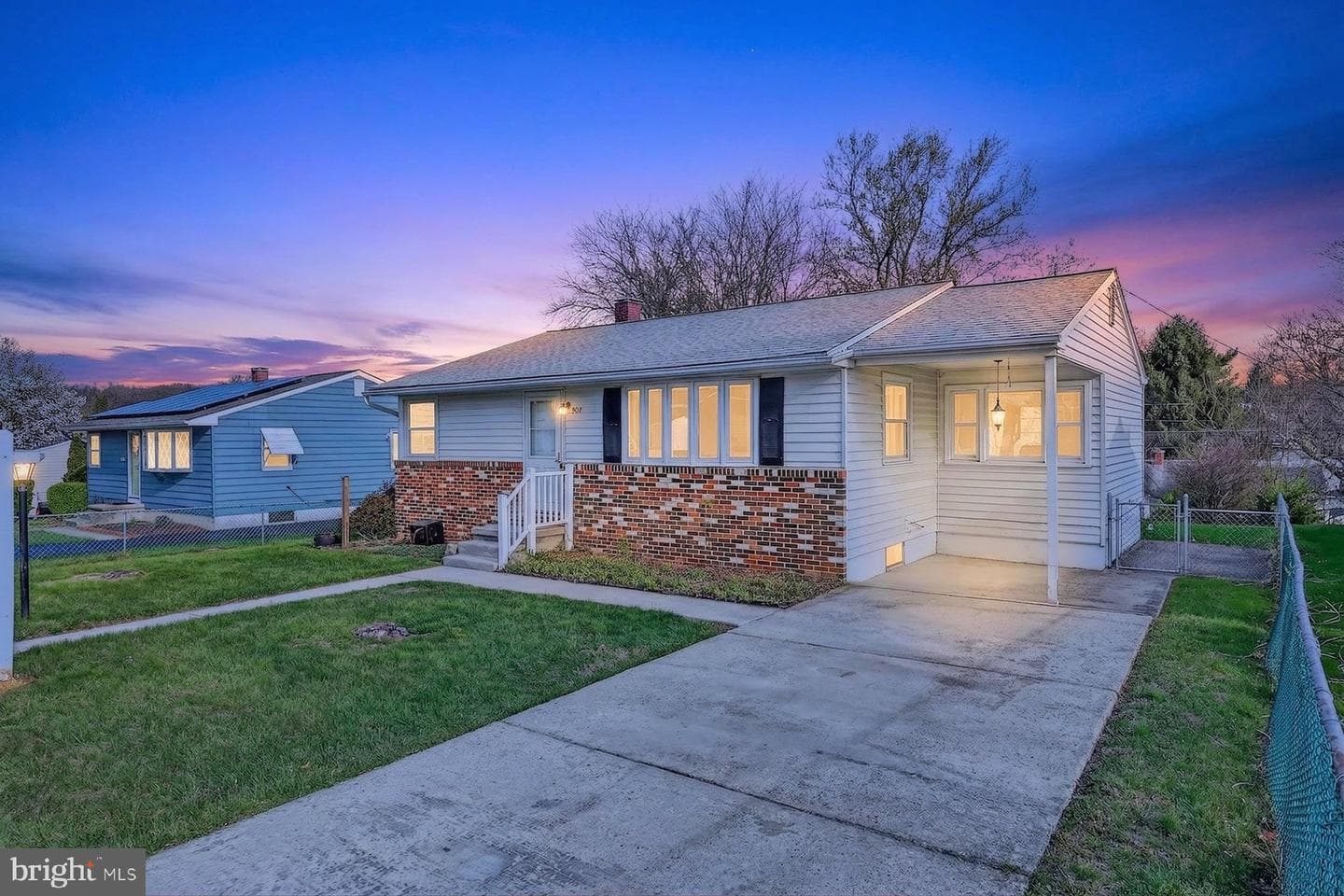 804 Bentwillow Drive photo 3