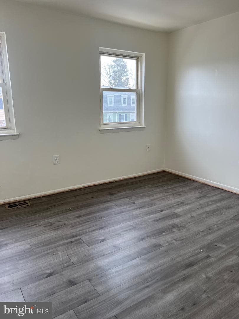 8202 Tomlinson Court photo 17